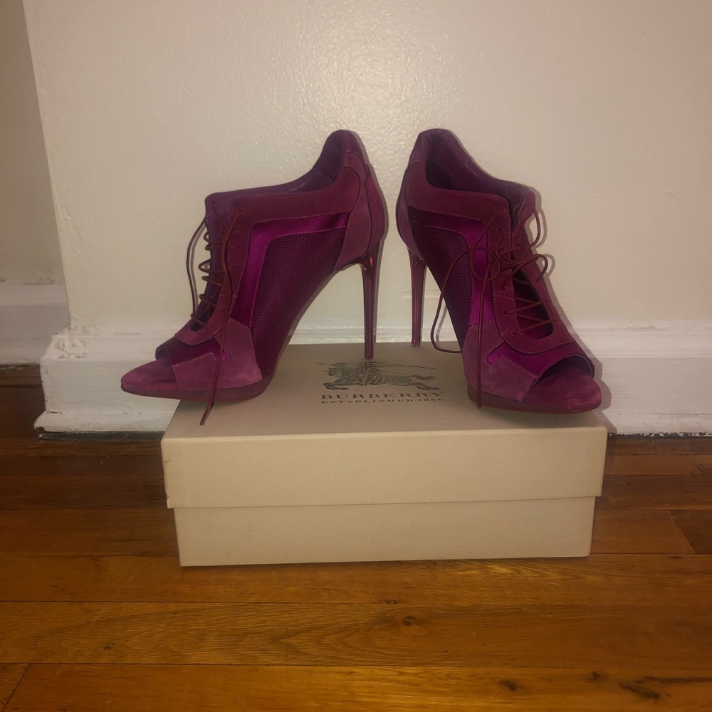 Suede - Picture 3 of 3